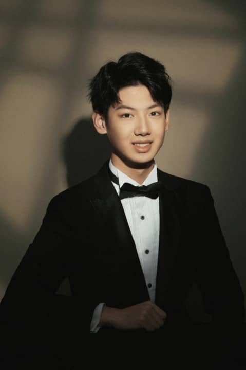 Zihan Jin