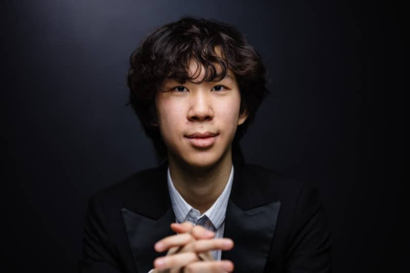 Hao-Wei Lin