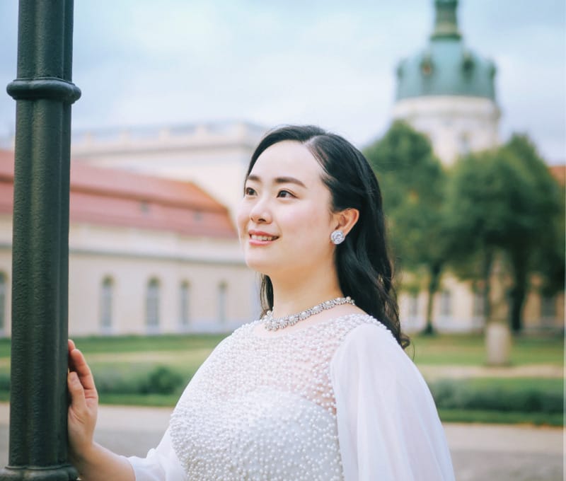 Shiori Kuwahara